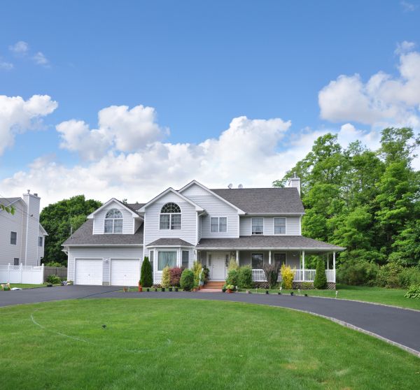 Asphalt Driveway Sealcoating in Mishawaka