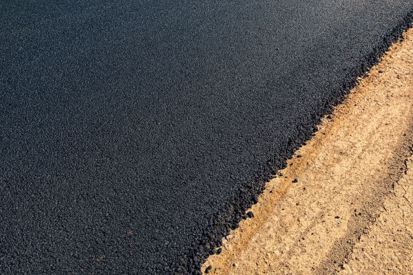 Cost of Hot Tar Driveway Sealing in Mishawaka