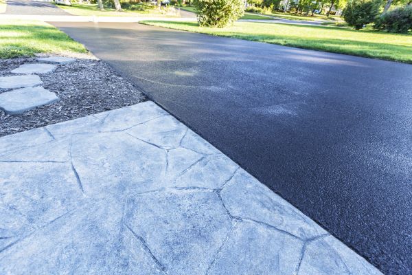 Cost of Residential Driveway Sealing in Mishawaka